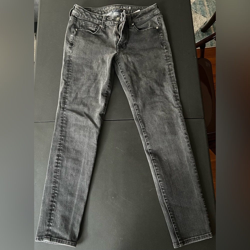 American Eagle Grey Skinny Jeans